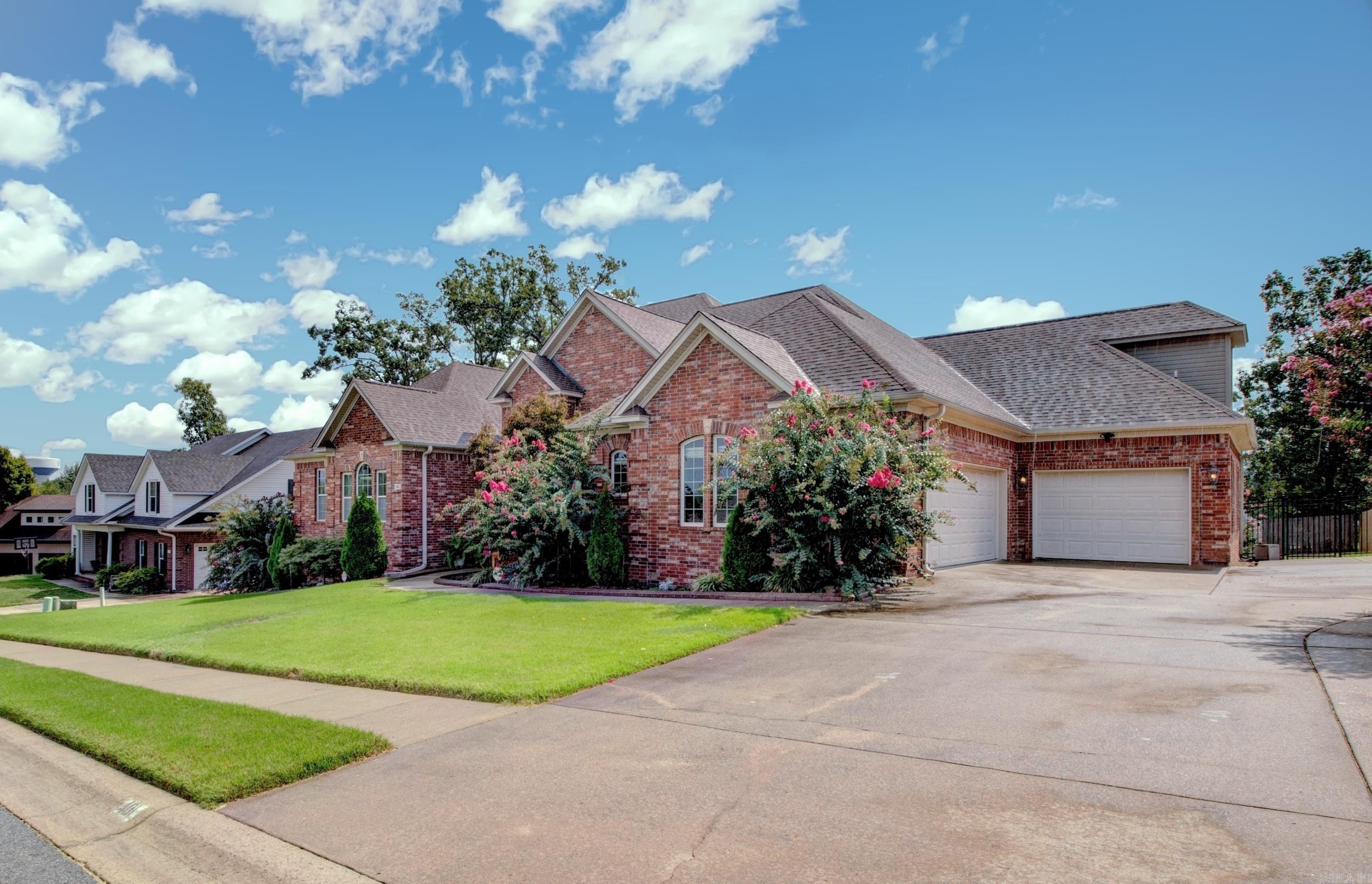 WESTPOINTE NORTH - Residential