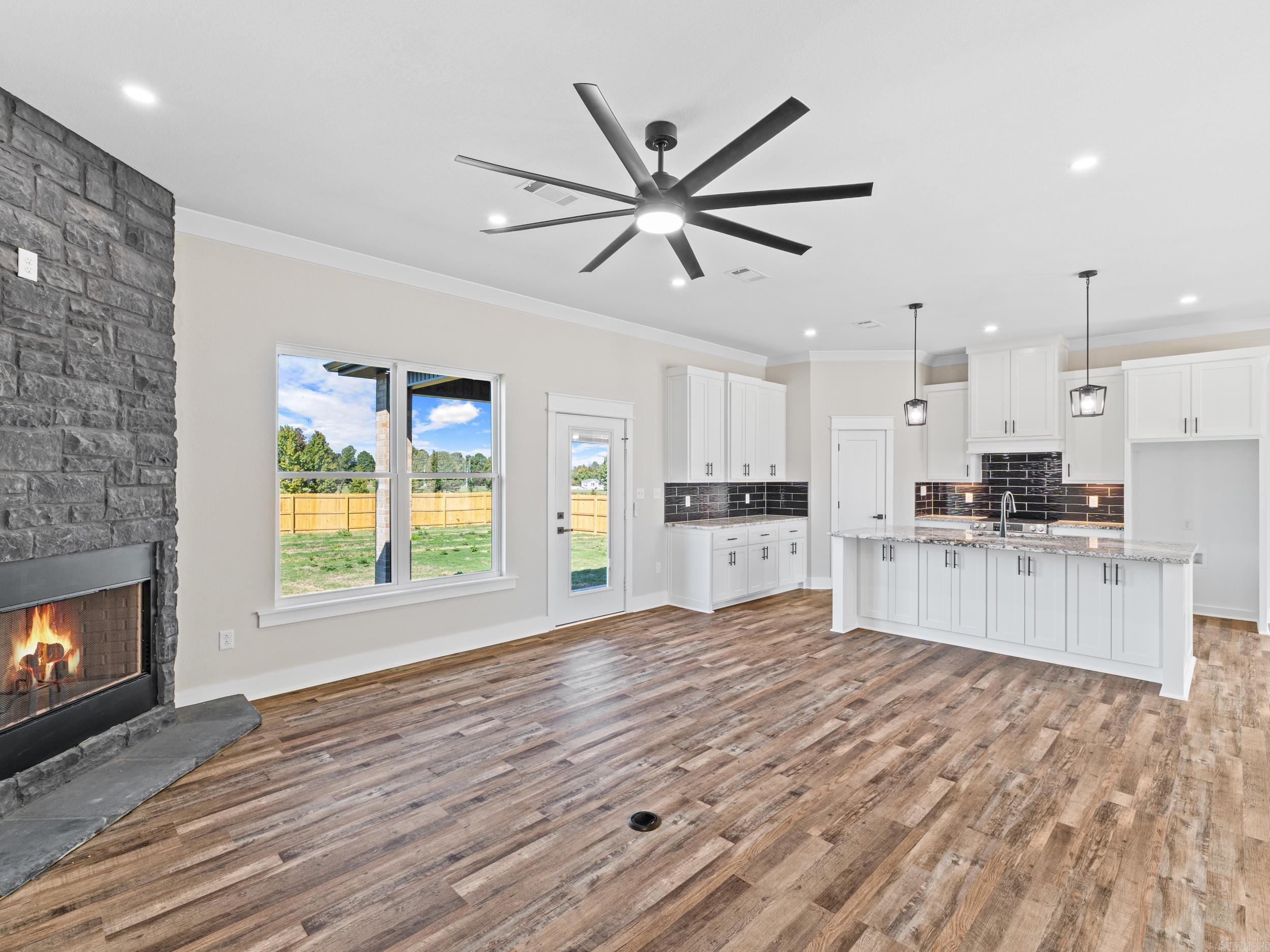 COPPER MOON ESTATE PH 1 - Residential