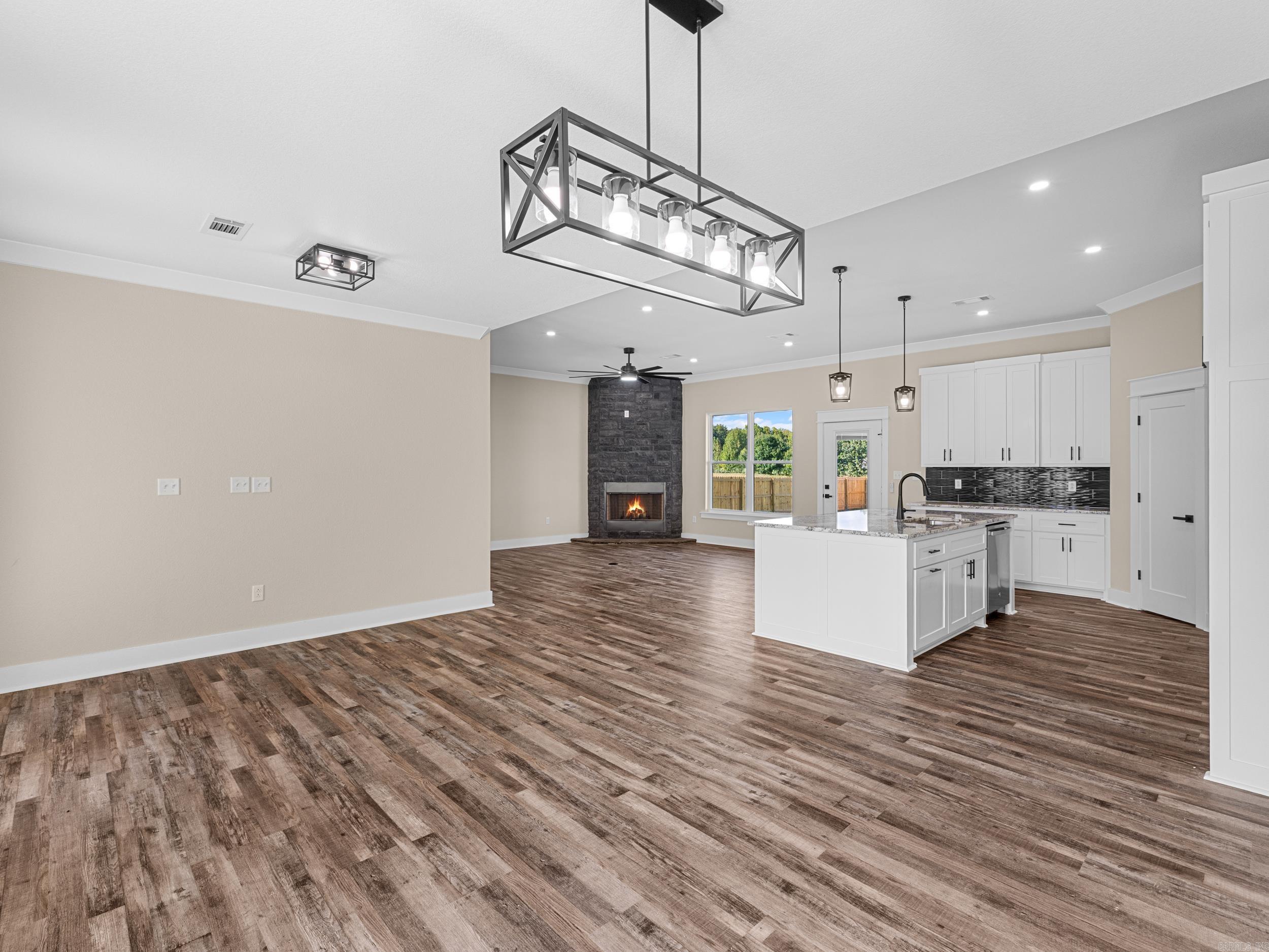 COPPER MOON ESTATE PH 1 - Residential