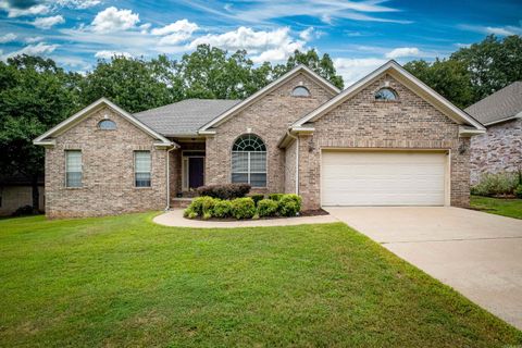 Photo of 7328 W Ridge Circle, Sherwood, AR 72120 (MLS # 25049489)