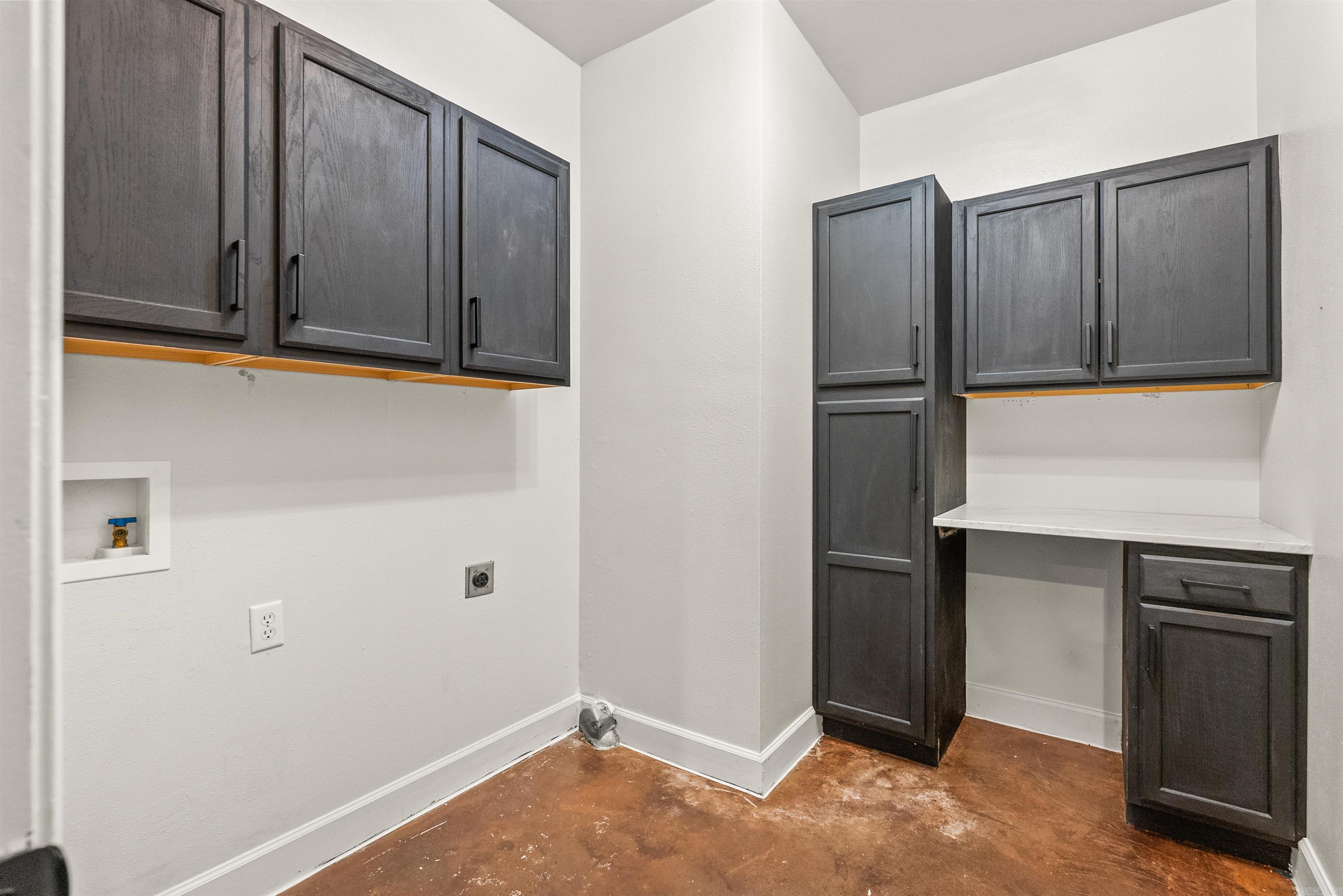 SUMMERHILL PLACE - Residential