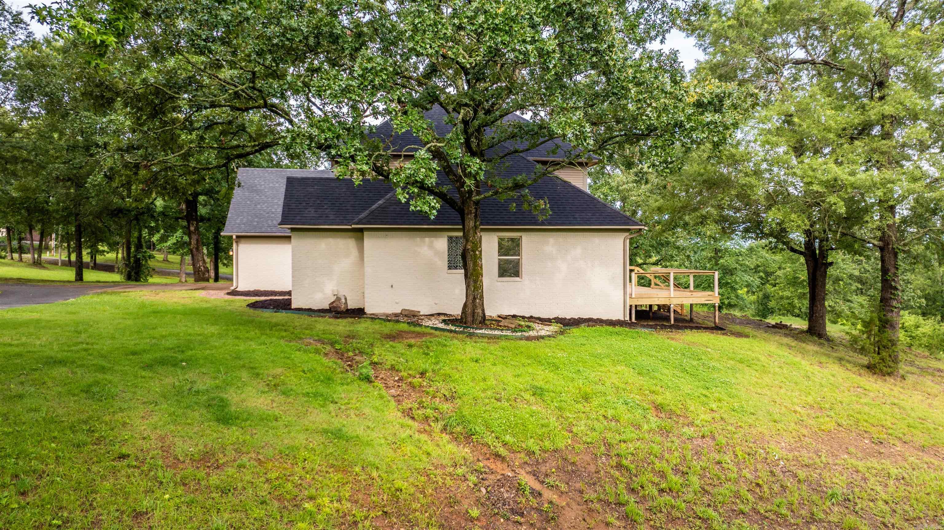 SUMMERHILL PLACE - Residential