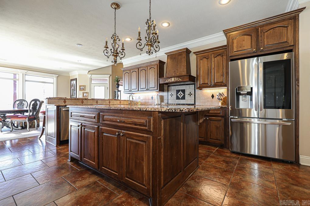 HURRICANE LAKE EST - Residential