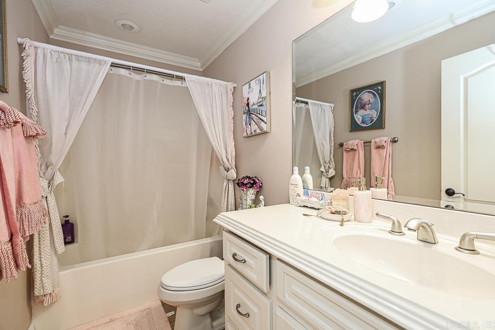 HURRICANE LAKE EST - Residential