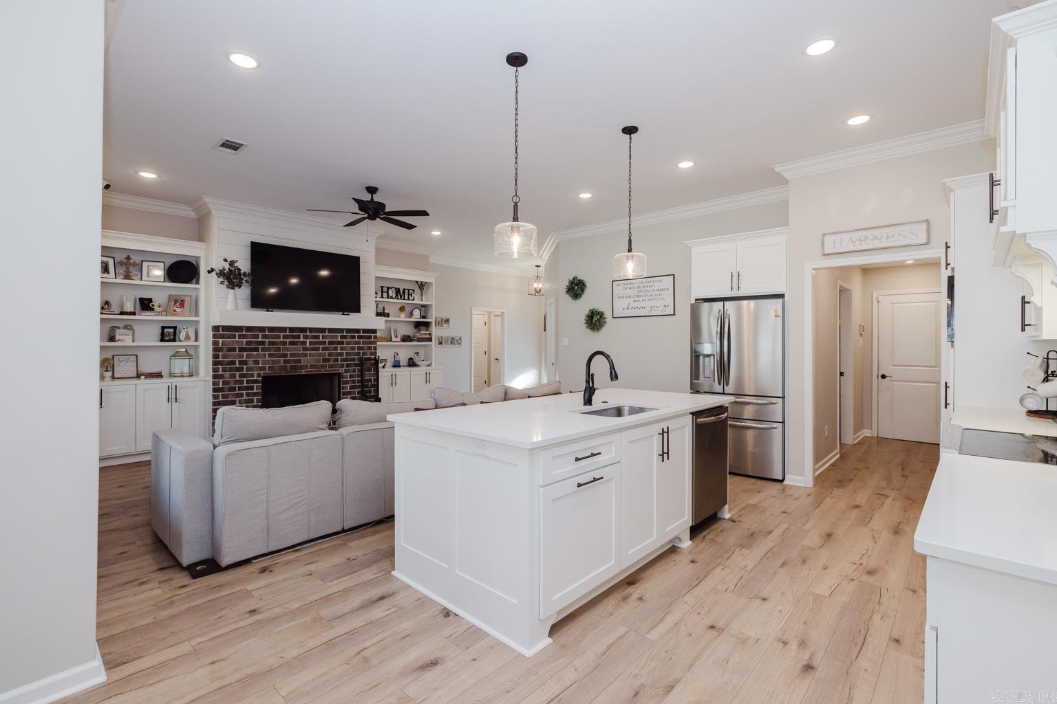 DEL REY - Residential