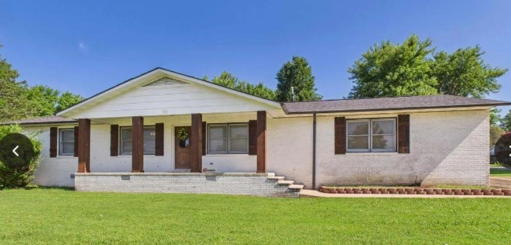 Nice all brick 3 bedroom, 3 bath home with tons of updates in the coveted Northern Hills Subdivision. Home is conveniently located to restaurants, hospital and shopping. The kitchen features modern stainless steel appliances, perfect for culinary enthusiasts. Enjoy the spacious laundry room for added convenience, a closed off storage/workshop, as well as a separate bathroom off the garage to ensure your spouse doesn't come in with dirty, greasy hands. The covered rear patio offers a great outdoor space for relaxing or entertaining. This well-maintained home is ideal for comfortable living. Don't miss the opportunity to make this inviting residence yours!