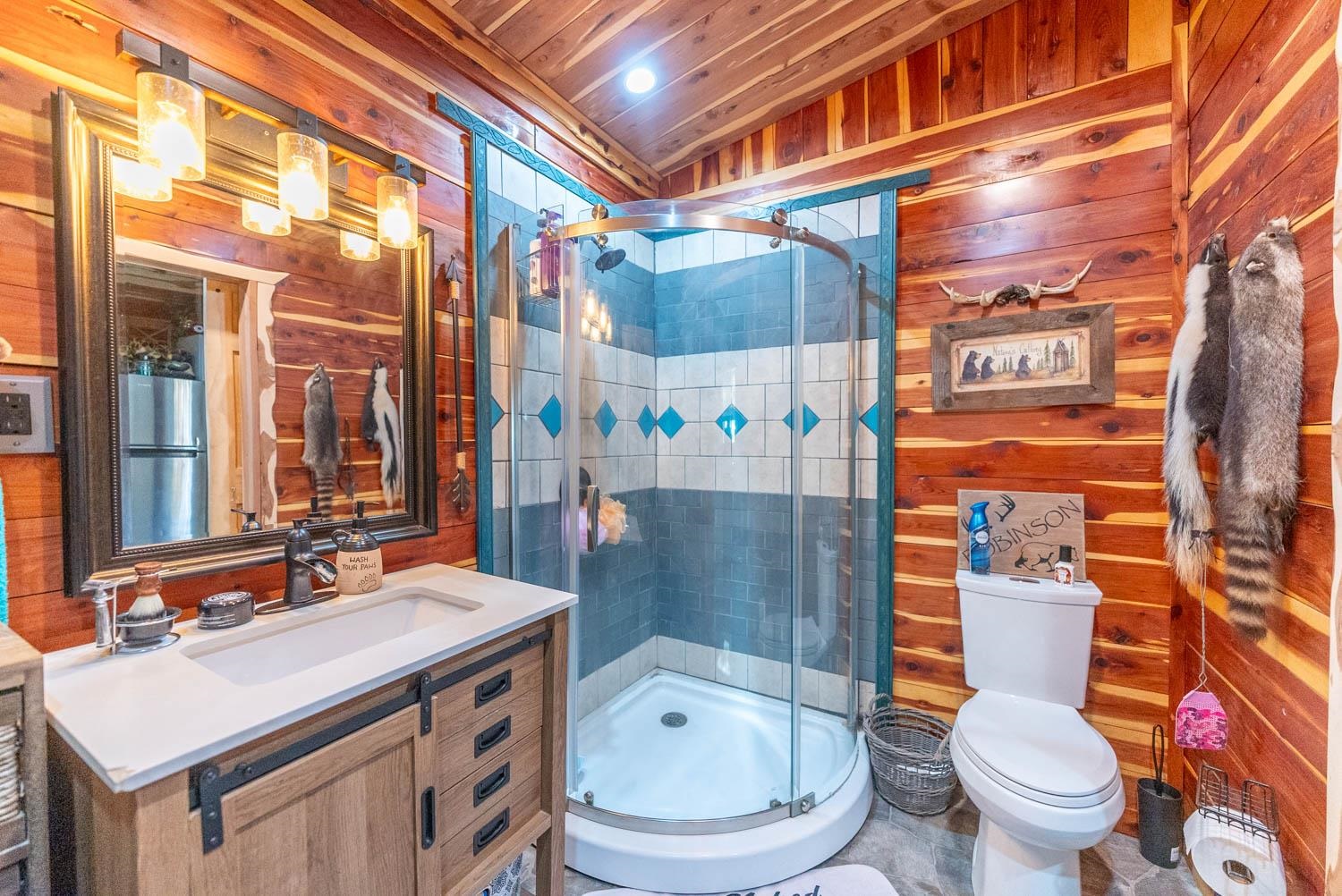 PINE VALLEY ESTATES - Residential