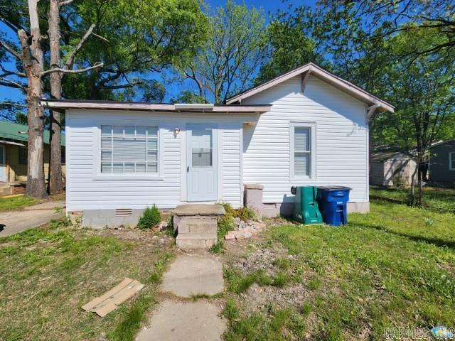 Welcome home to 3716 Marion in North Little Rock. This updated home provides a convenient location to all North Little Rock and Little Rock amenities. Updates include flooring, appliances, fixtures, paint, vinyl siding, roof, etc. Comfortable home for you and/or your family where your mortgage payment is cheaper than any rent. Great investment property opportunity with expected rent ranges of $750-$800.