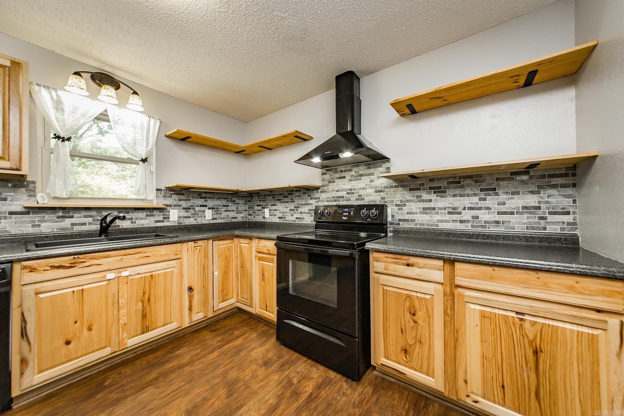 Foxdell - Residential