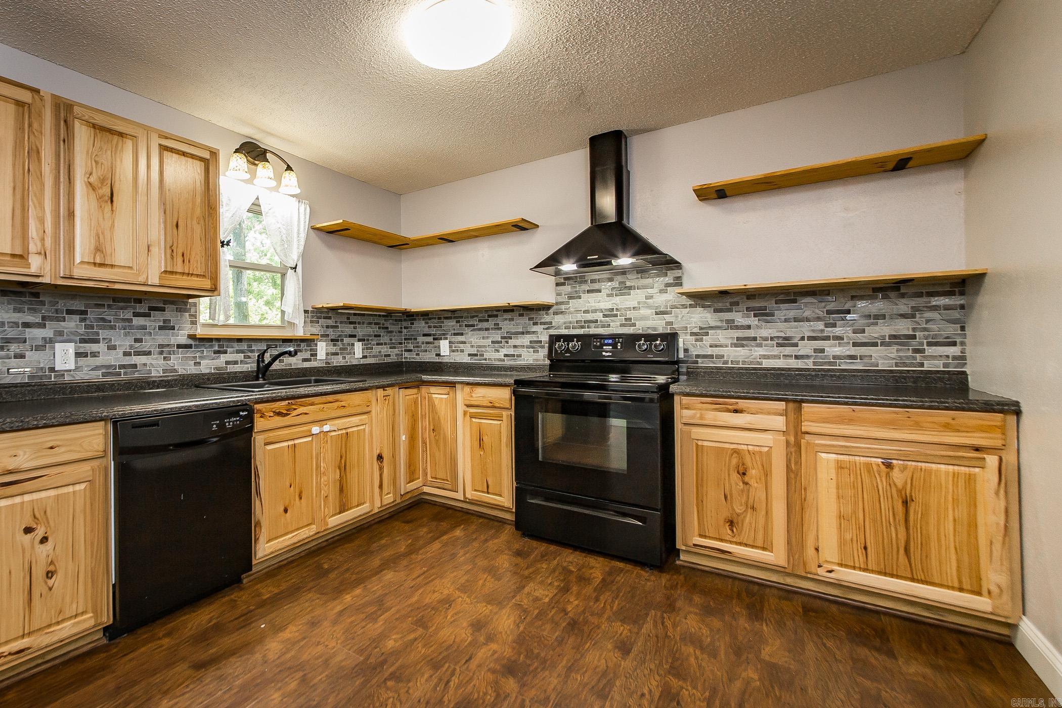 Foxdell - Residential