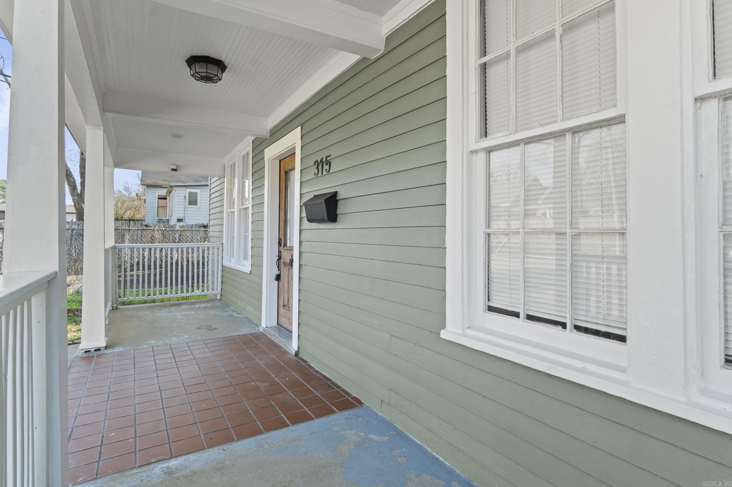 FULTONS - Residential