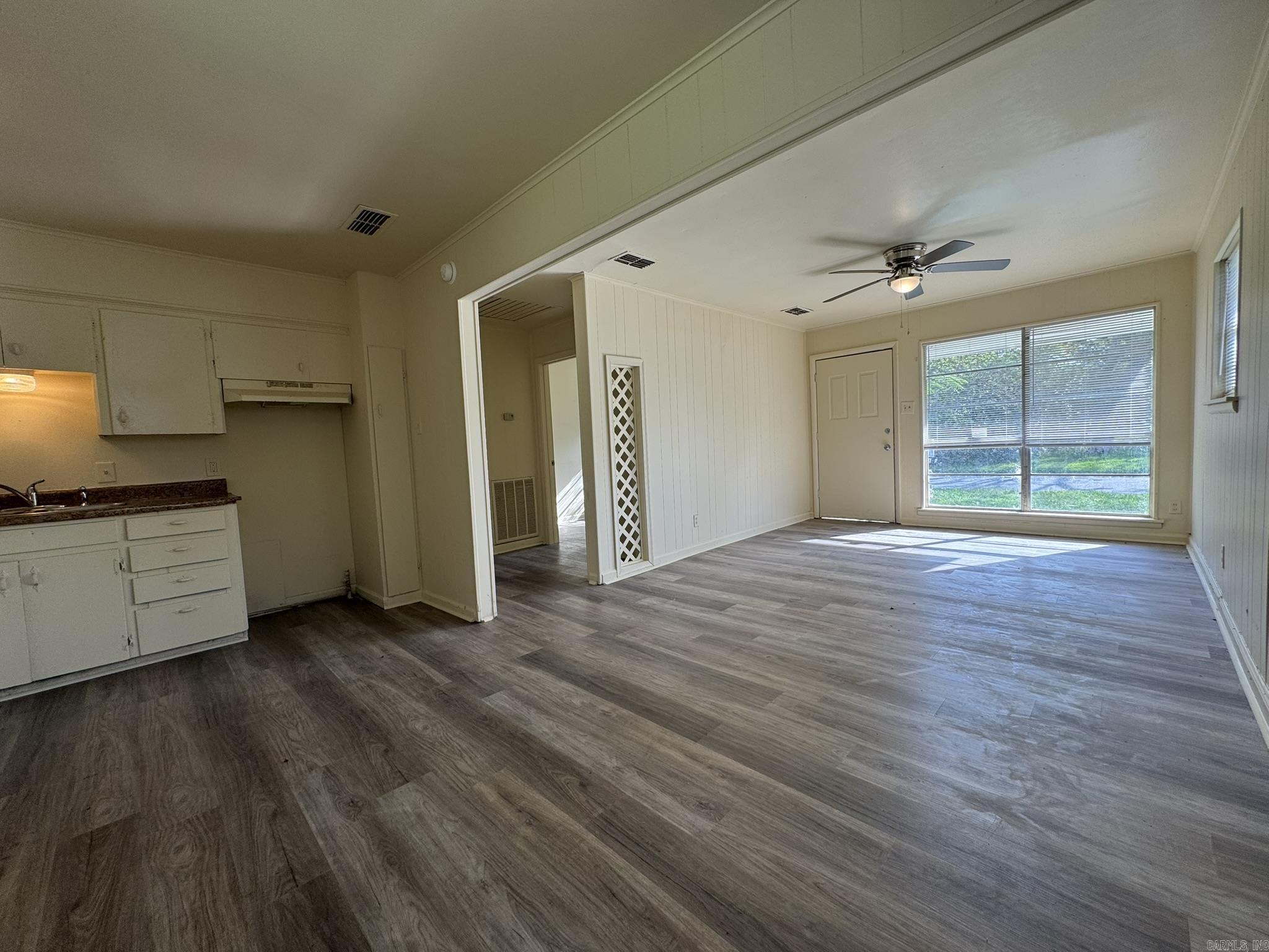 MEADOW PARK - Residential