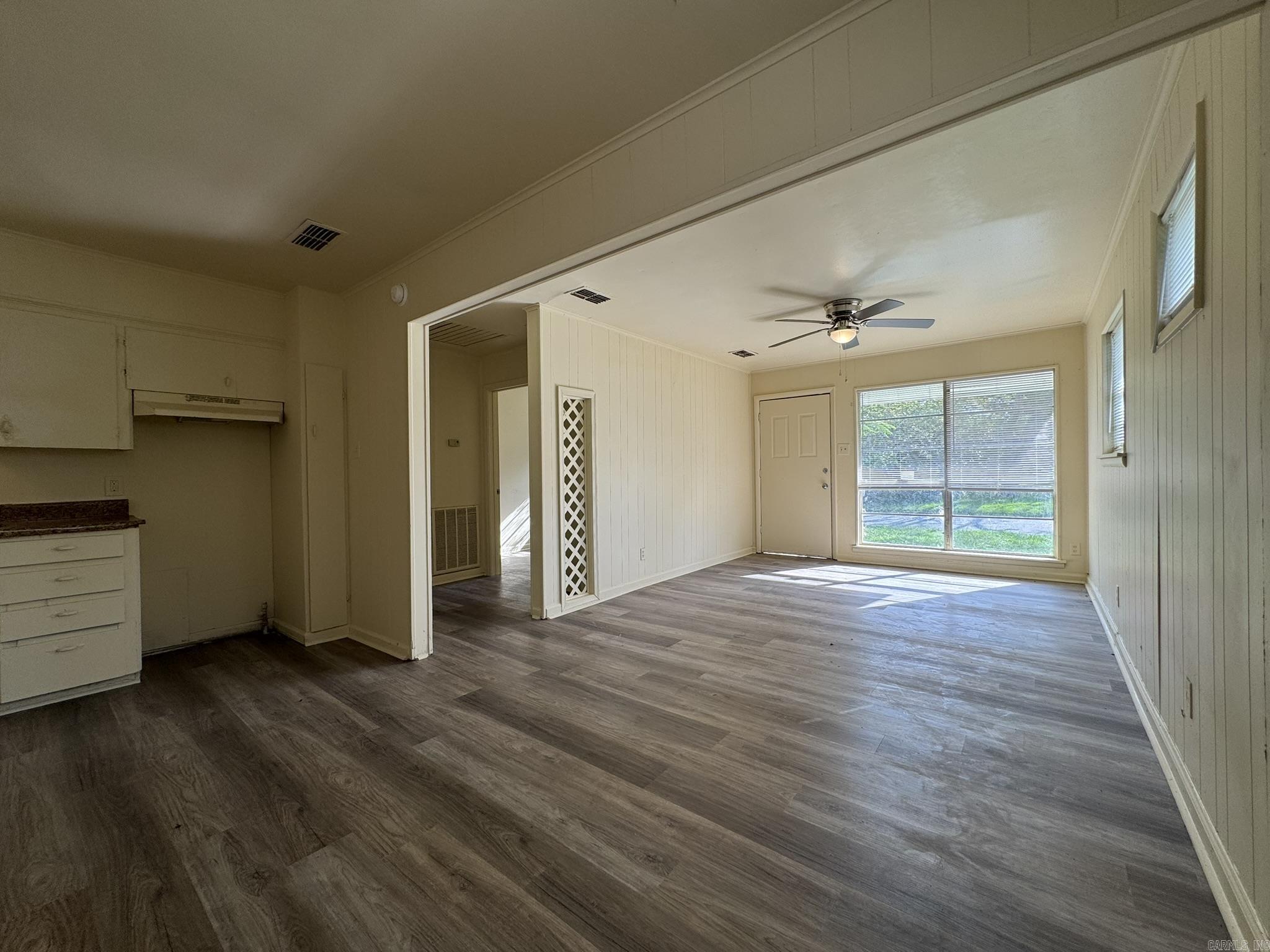 MEADOW PARK - Residential