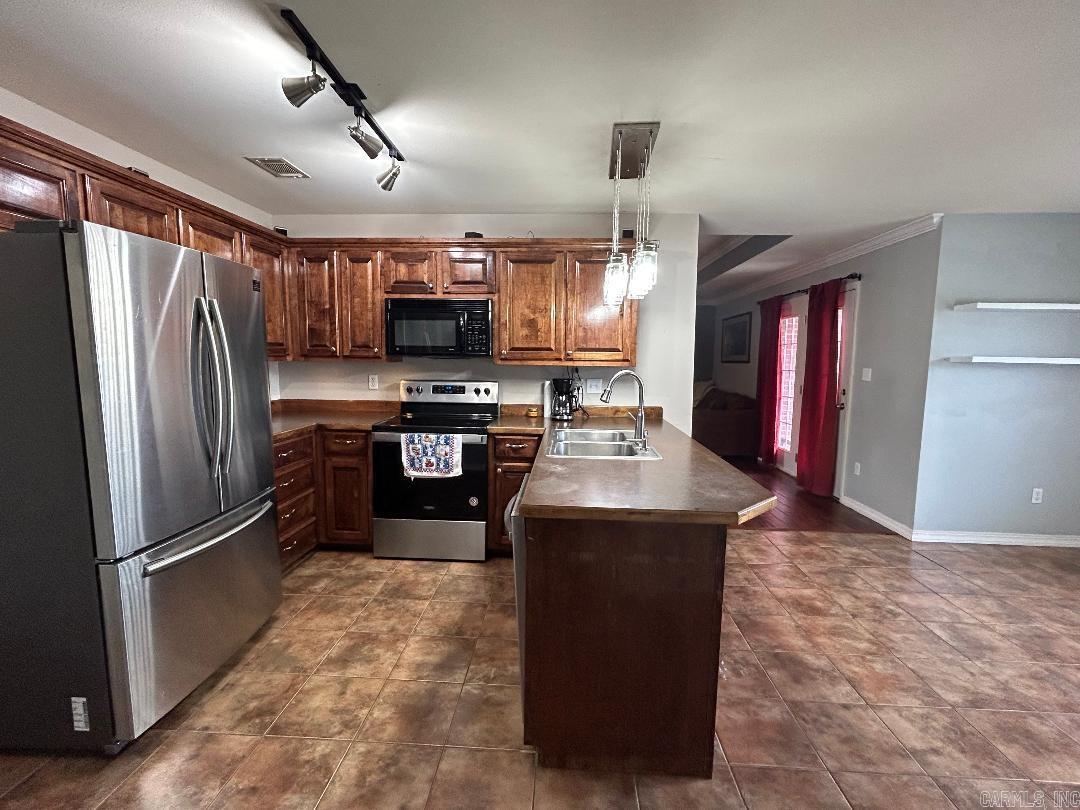 Whitten Court - Residential