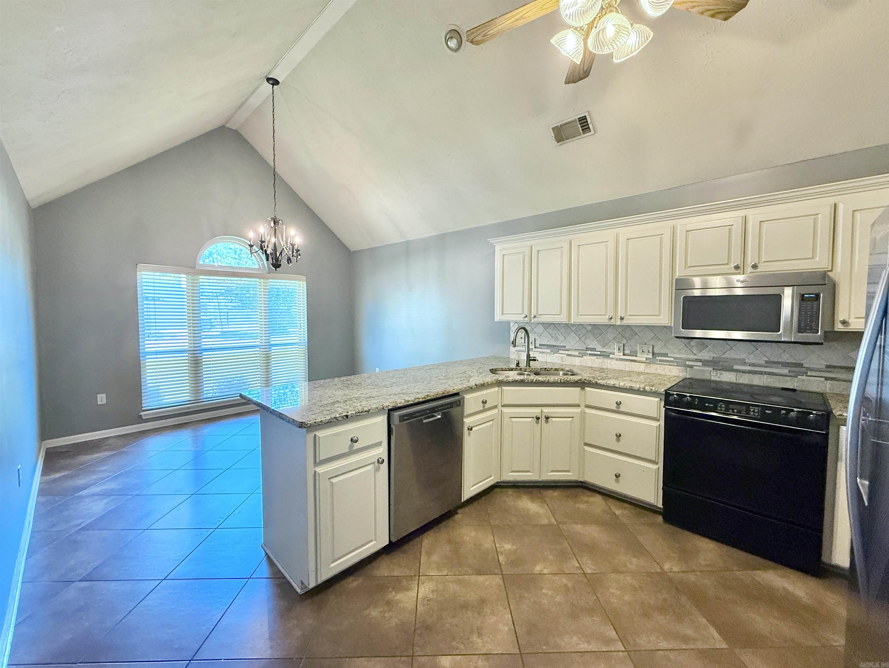 STEEPLECHASE - Residential