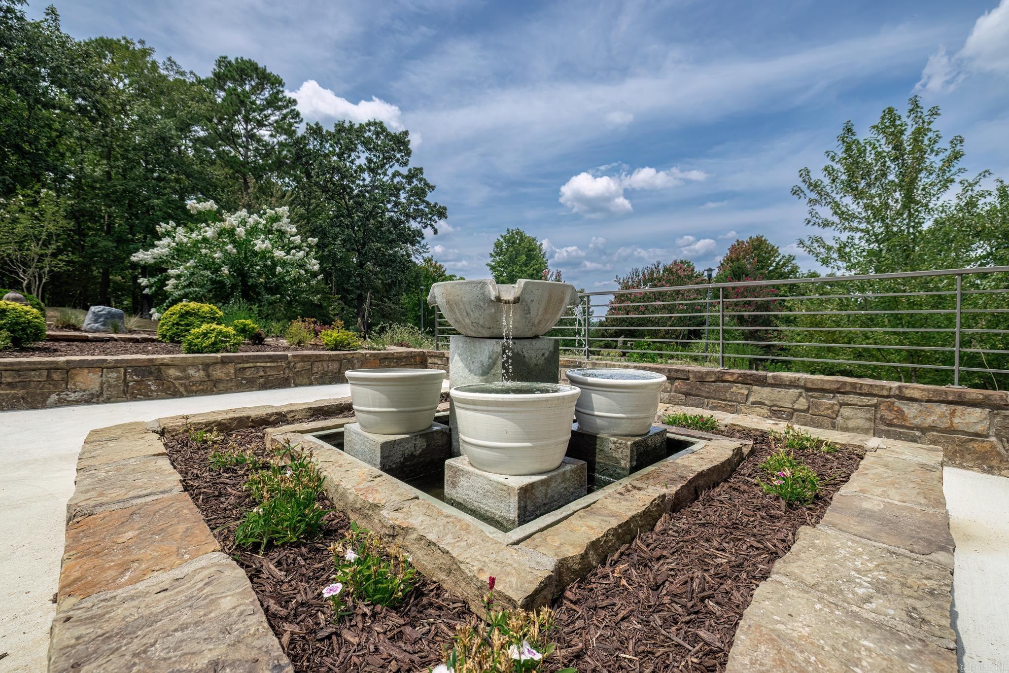 NORTHWOODS ESTATES - Residential