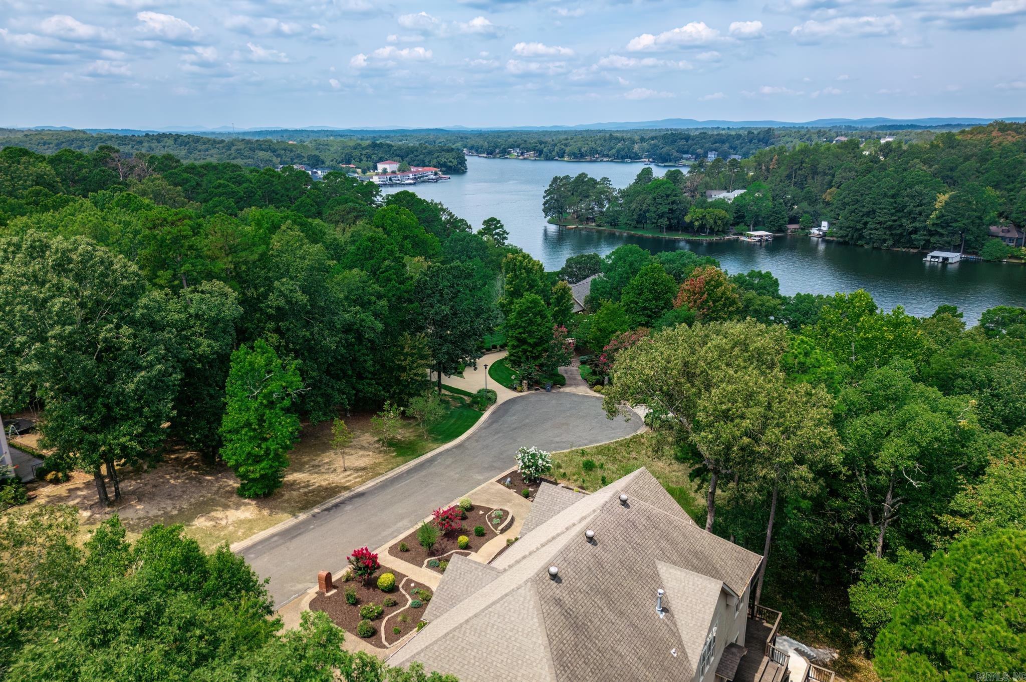NORTHWOODS ESTATES - Residential