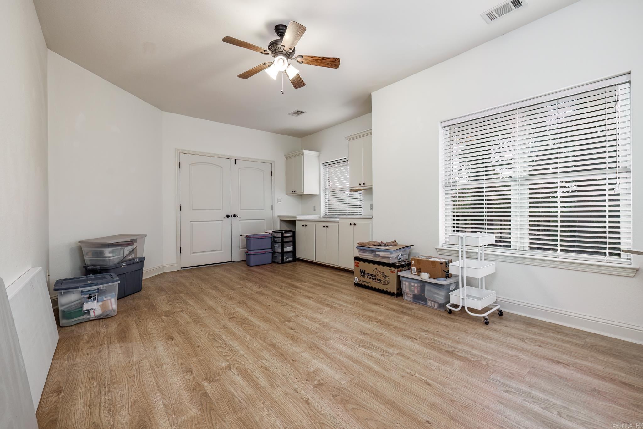 NORTHWOODS ESTATES - Residential