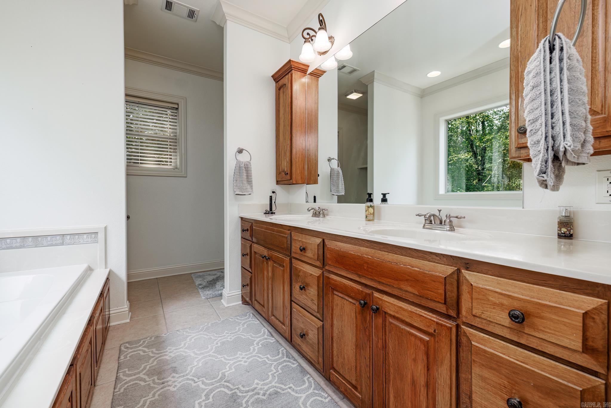NORTHWOODS ESTATES - Residential