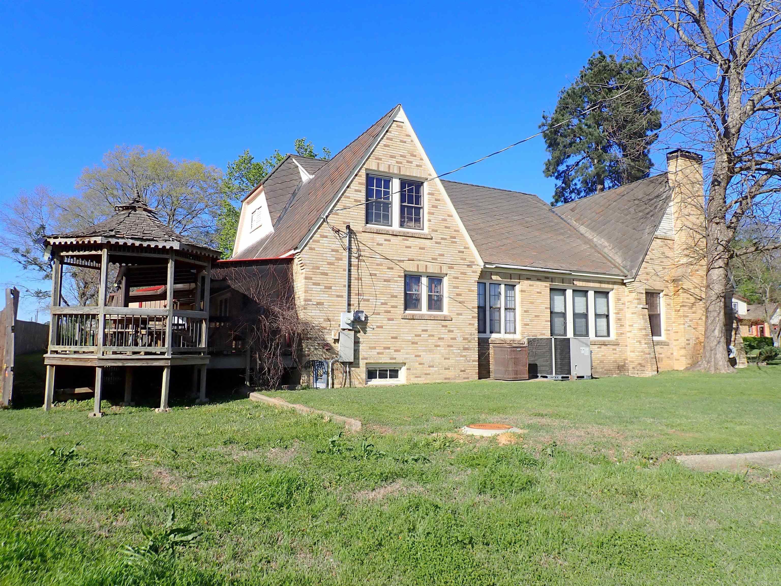 Hardy & Barkman I-XII - Residential