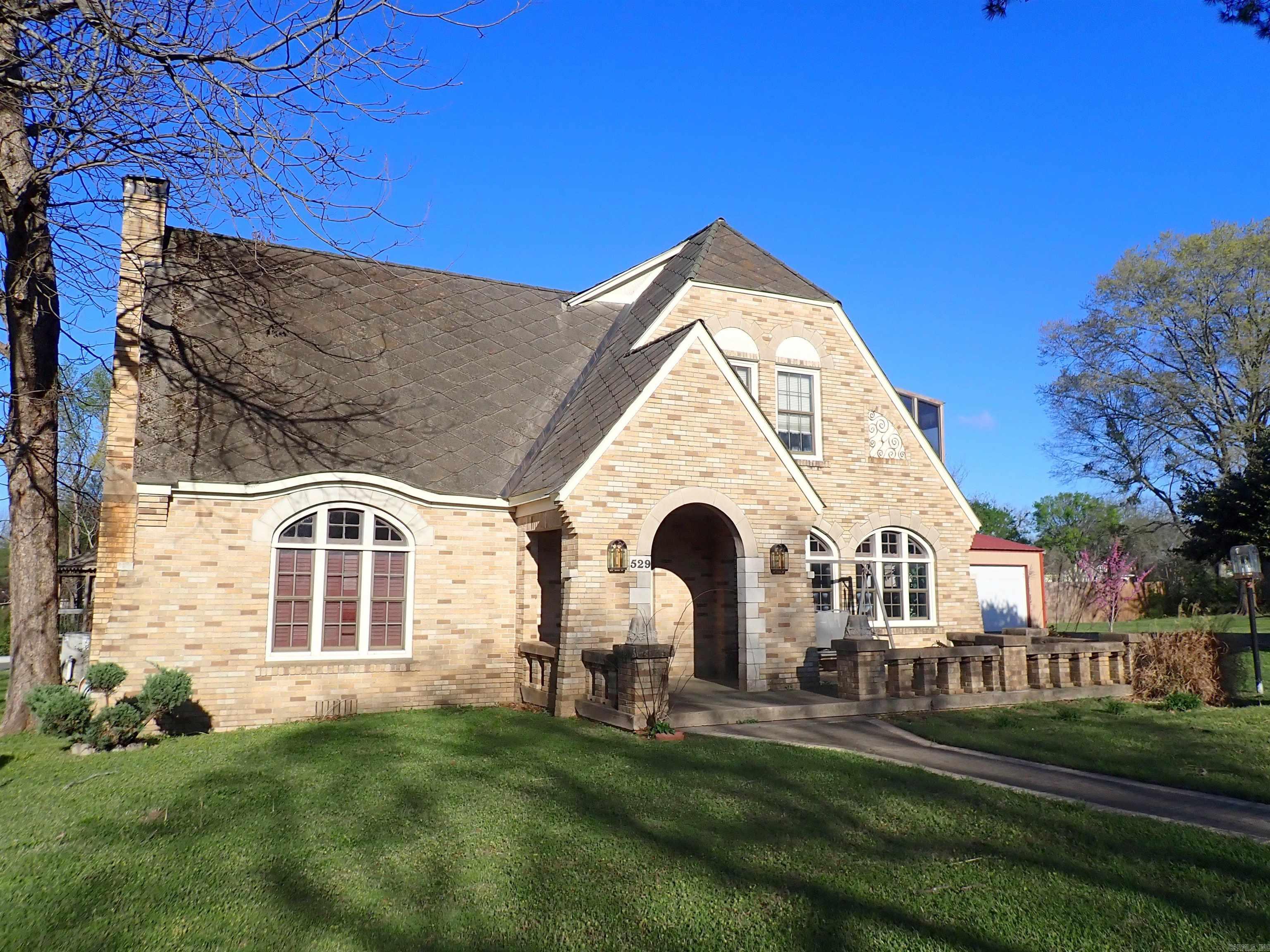 Hardy & Barkman I-XII - Residential