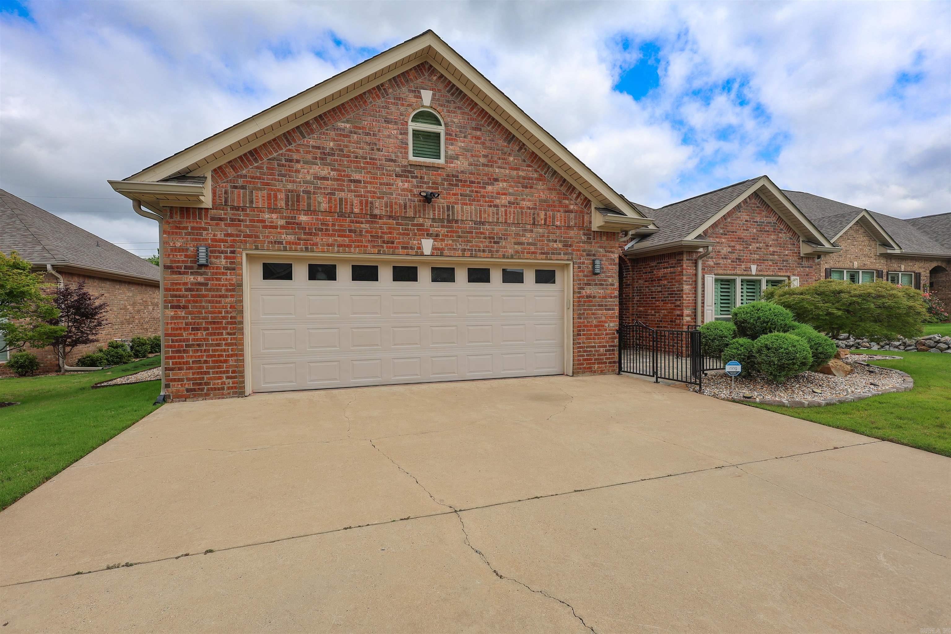 Forest Lakes - Residential