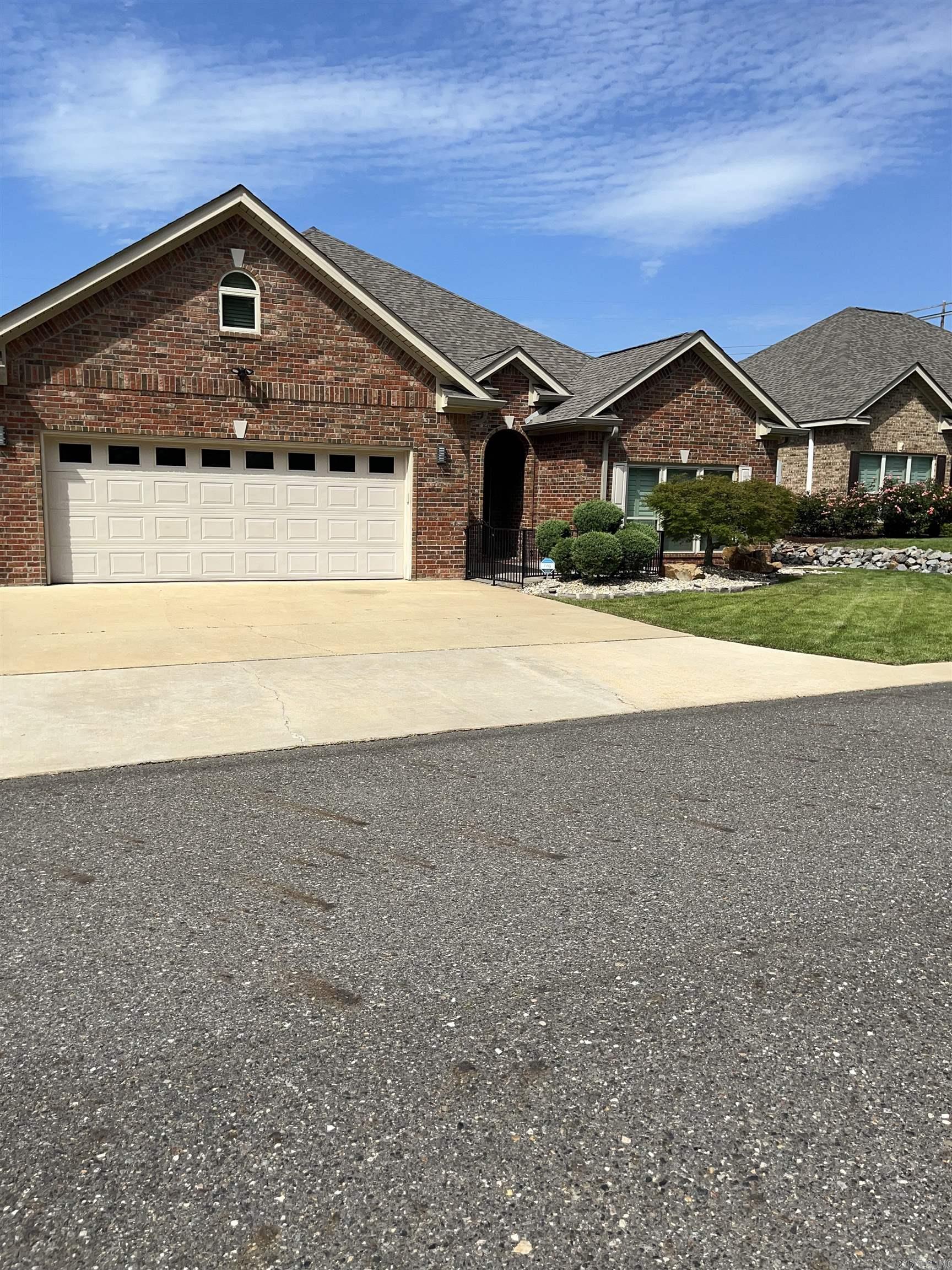Forest Lakes - Residential