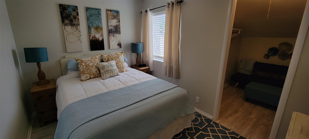 Lakewood Hills Condo - Residential