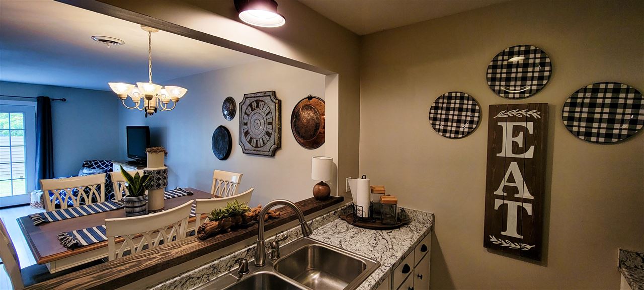 Lakewood Hills Condo - Residential