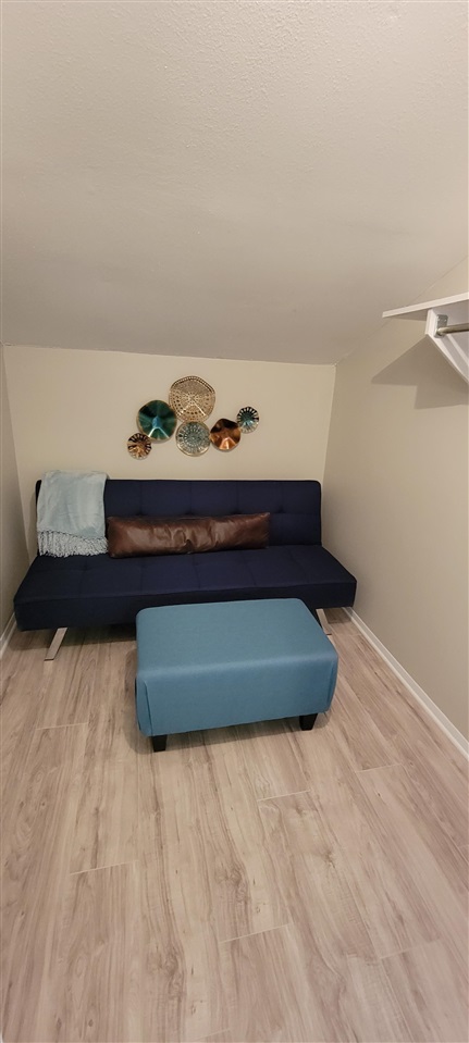 Lakewood Hills Condo - Residential