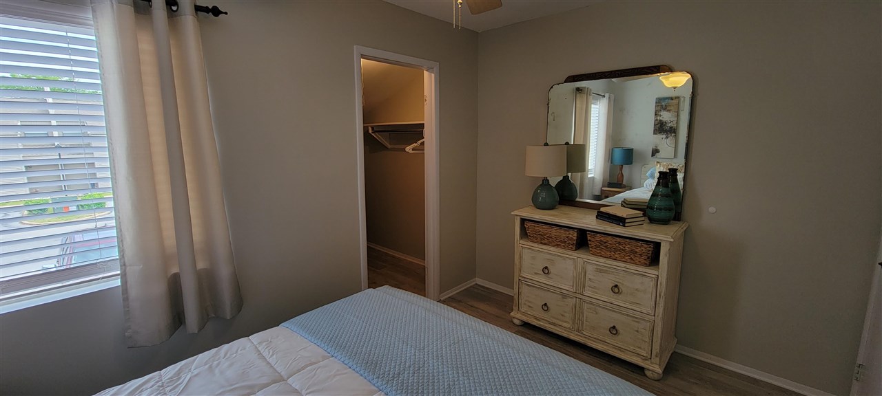 Lakewood Hills Condo - Residential