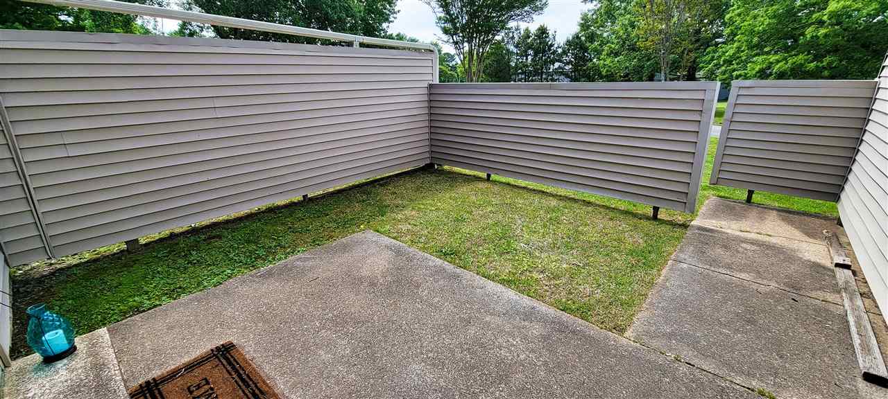 Lakewood Hills Condo - Residential