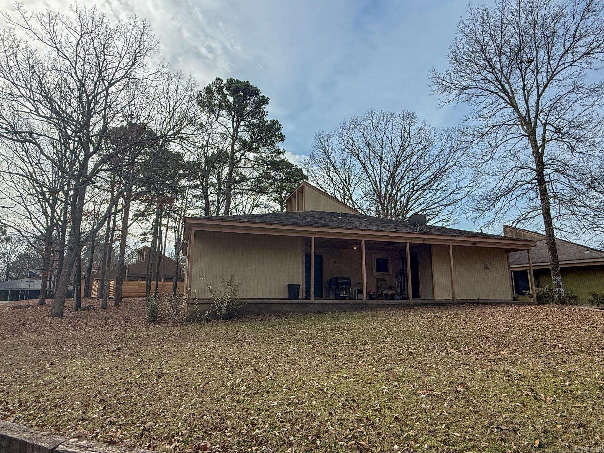 SHADOW RIDGE VILLAS - Residential