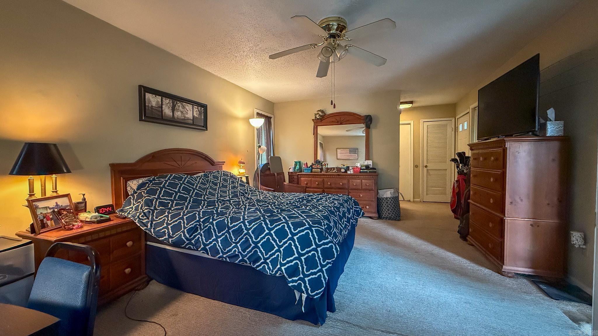 SHADOW RIDGE VILLAS - Residential