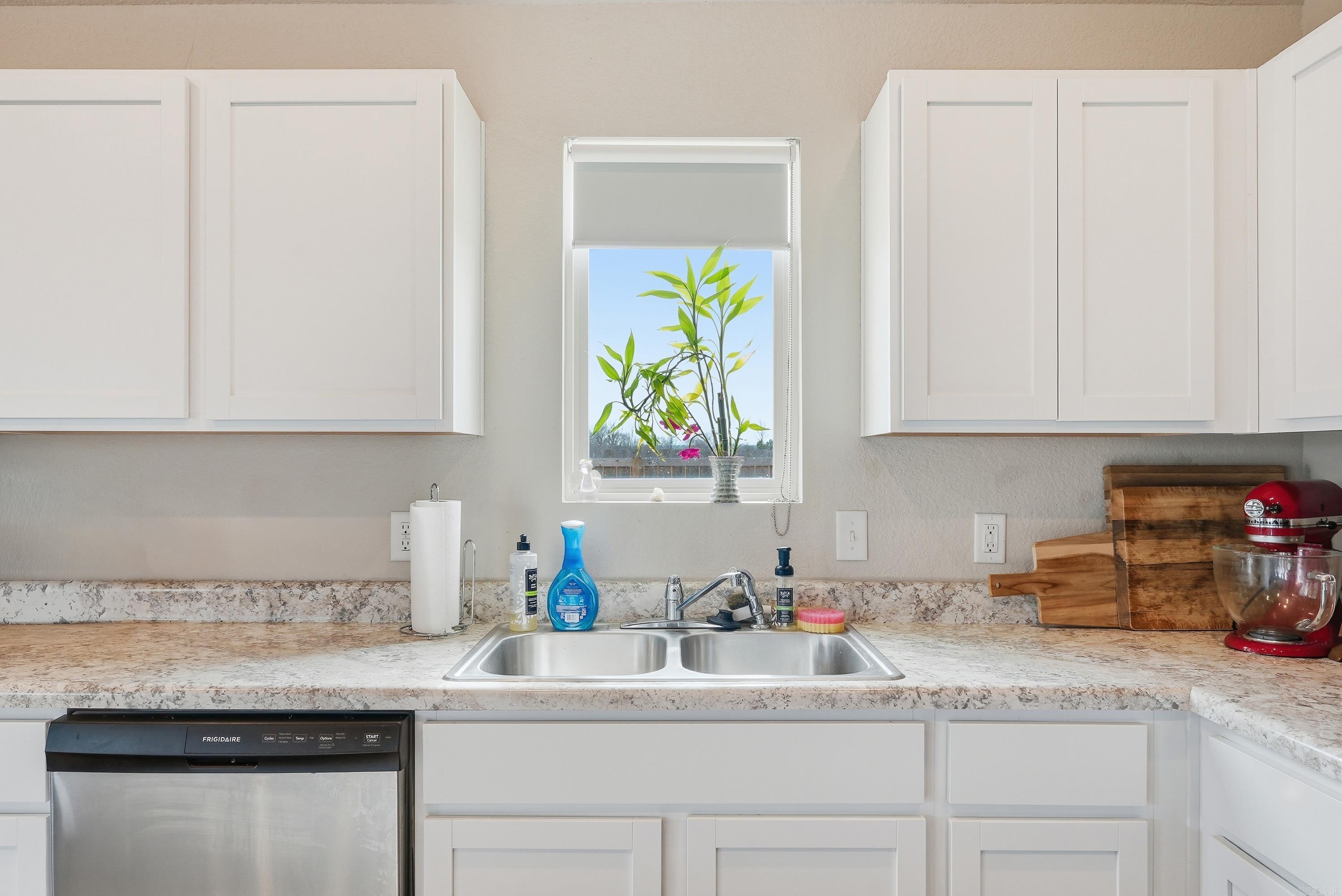 HILL FARM - Residential