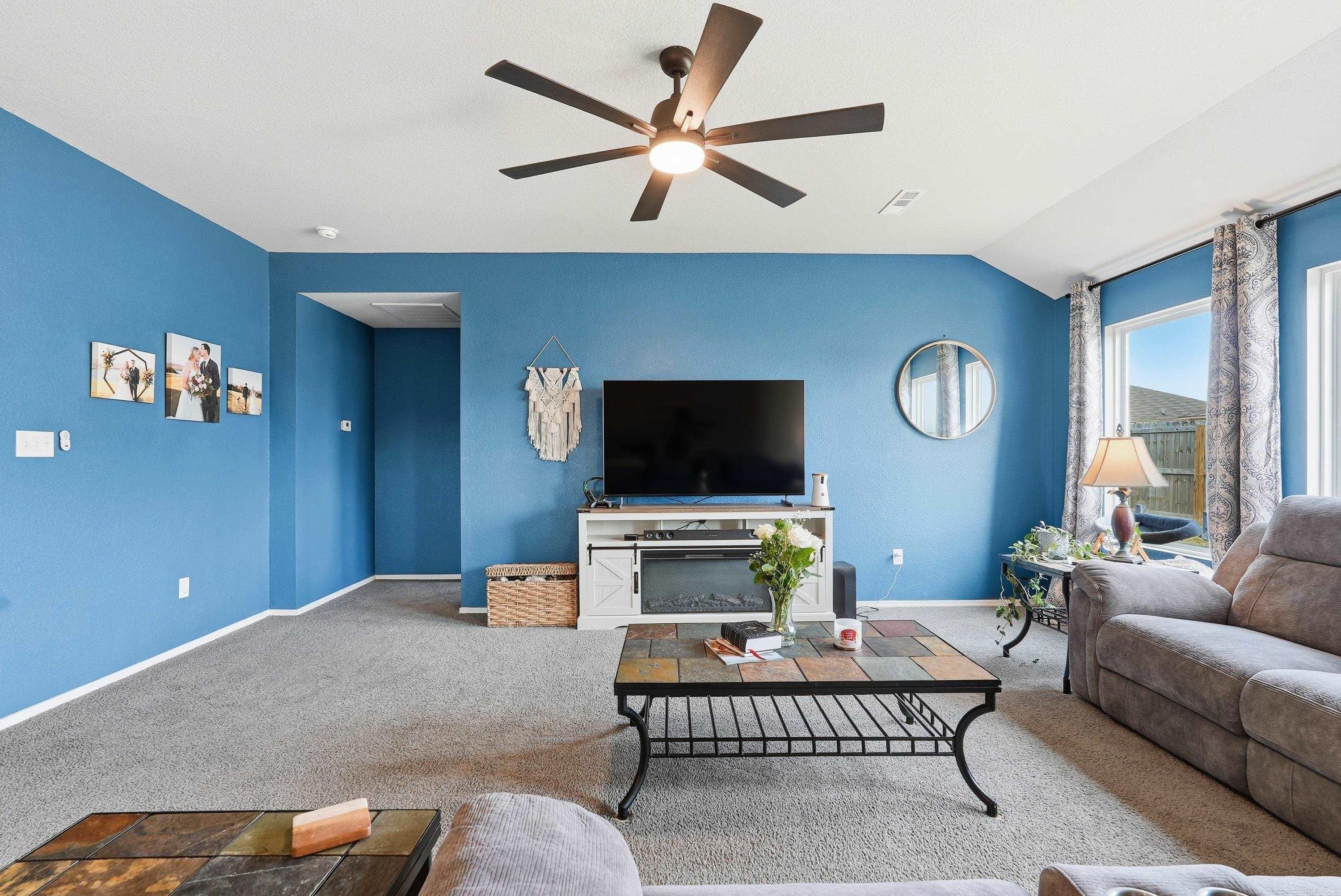 HILL FARM - Residential