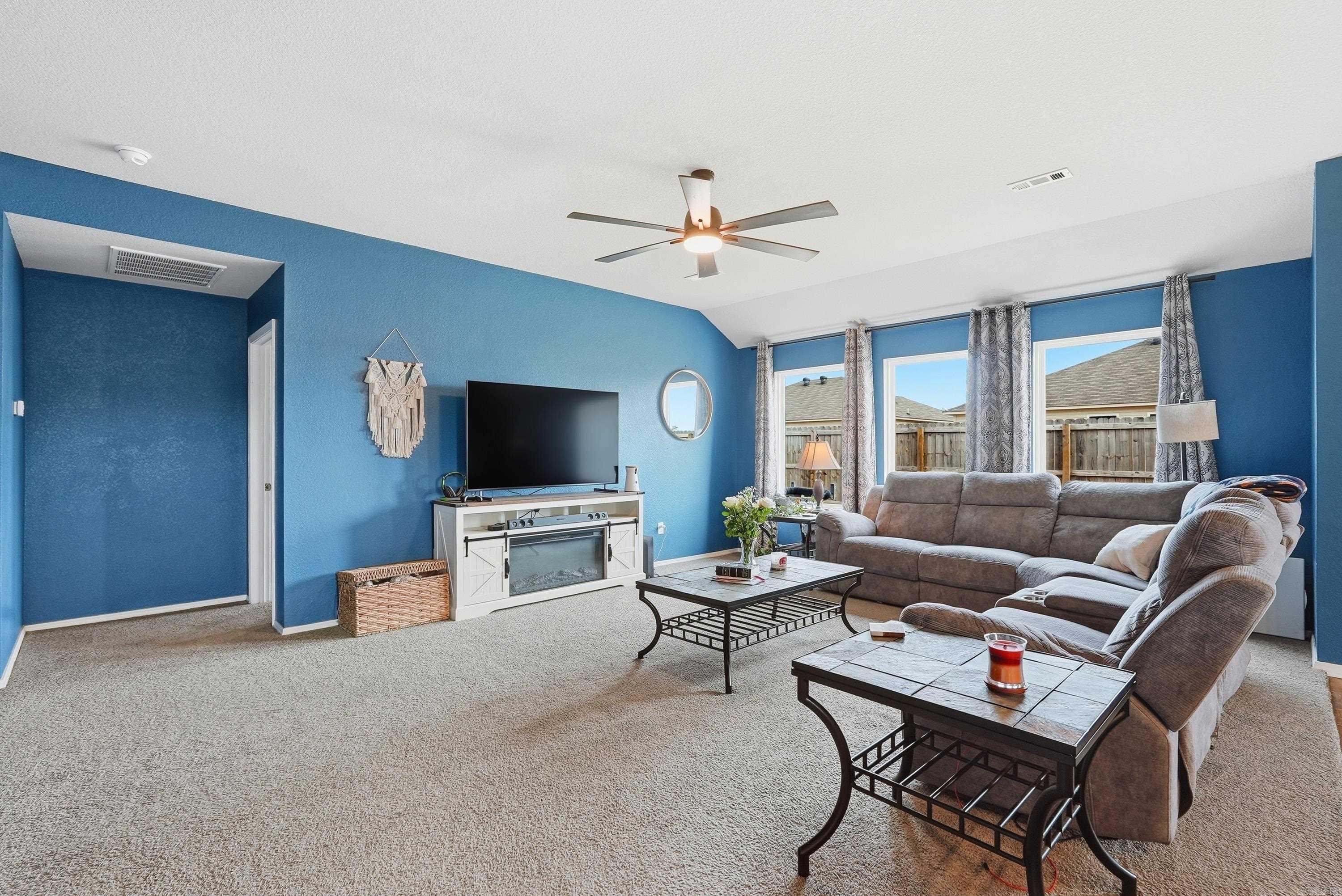 HILL FARM - Residential