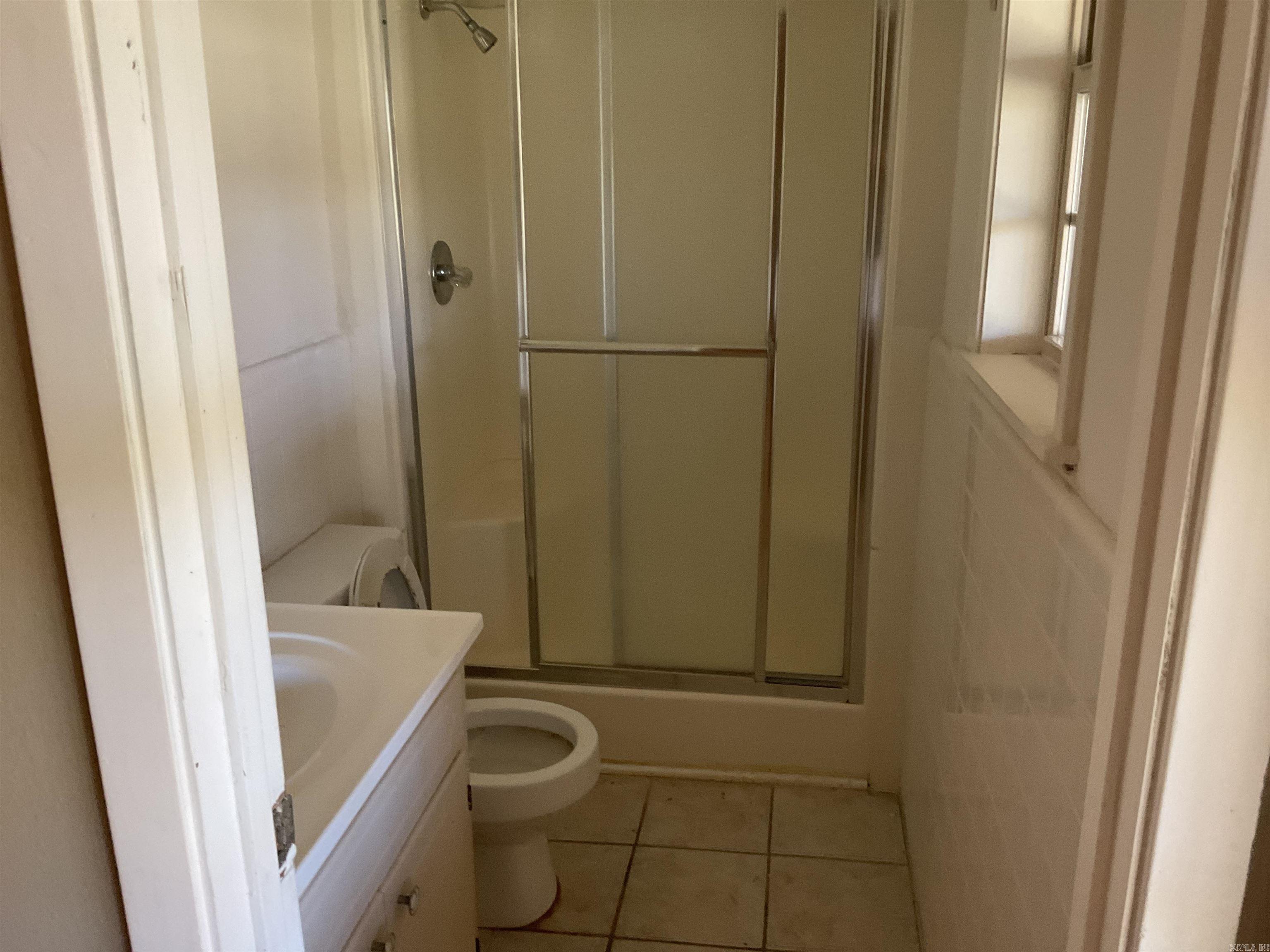 WESTERN HILLS ADD - Residential