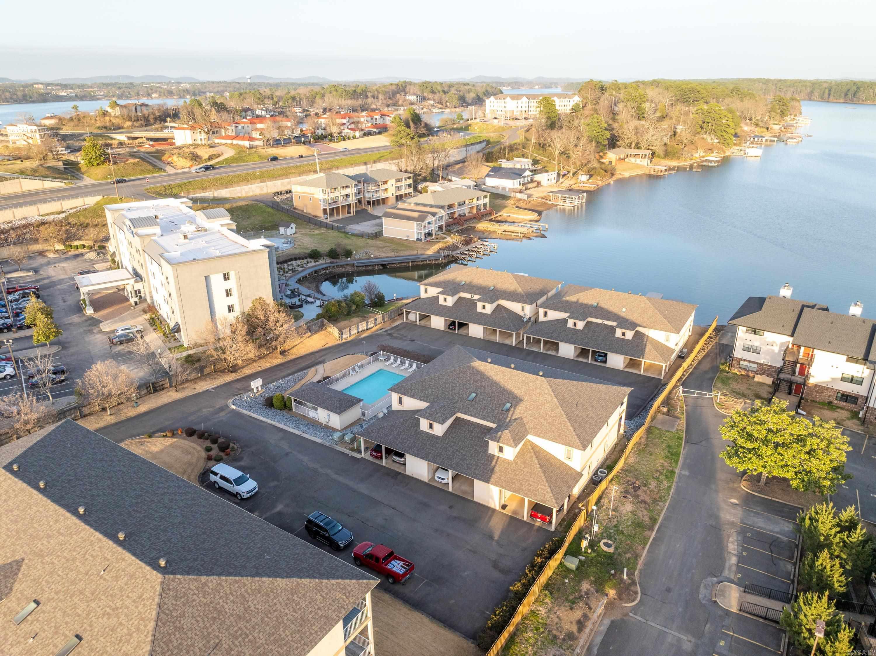 WATERS EDGE - Residential
