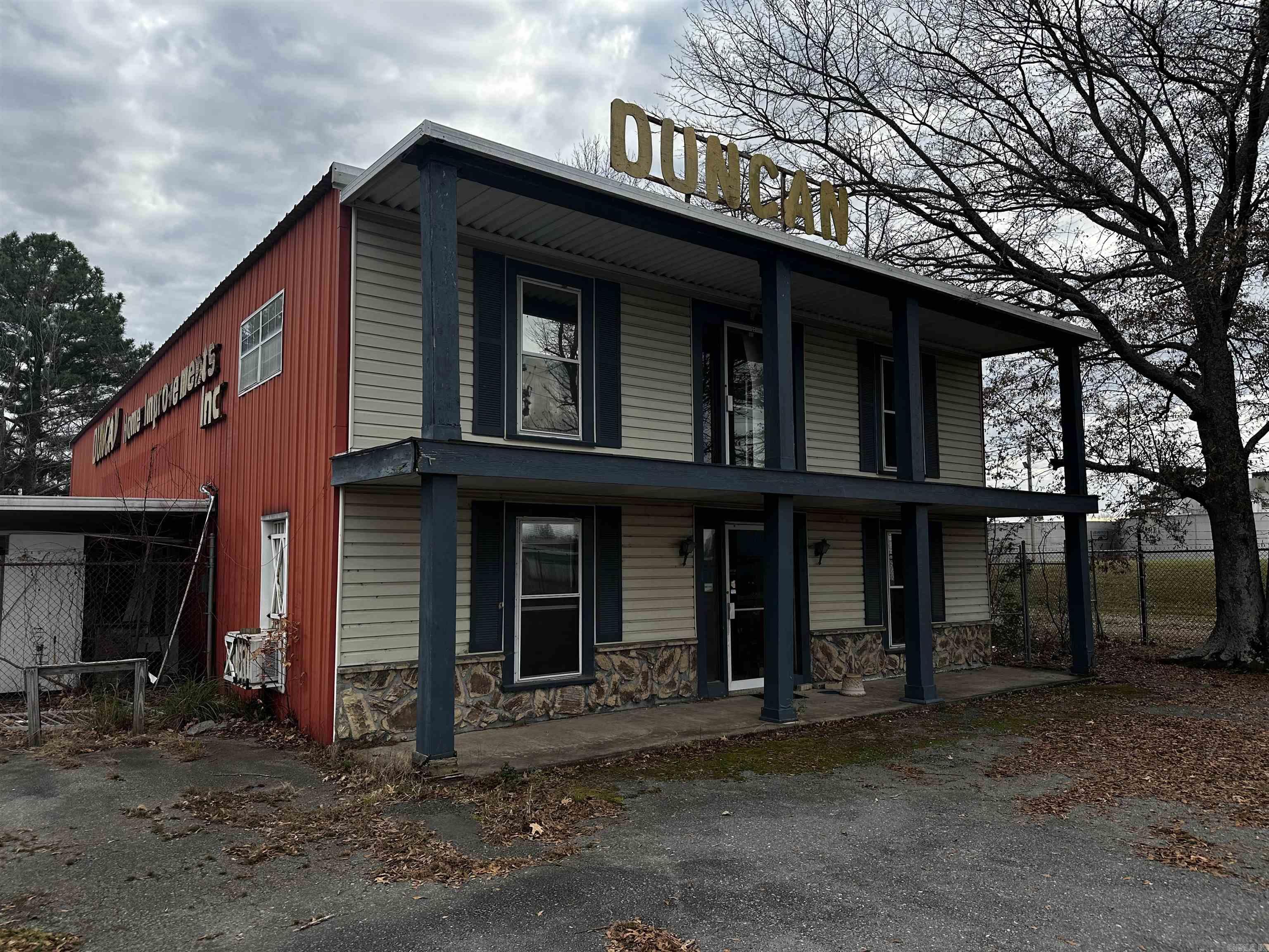 Austin & Taylor - Commercial Sale