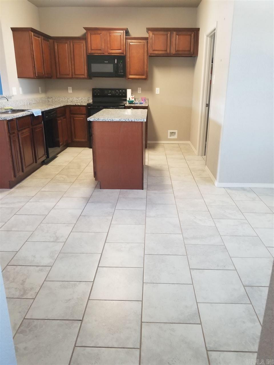 Stonehenge - Residential Lease