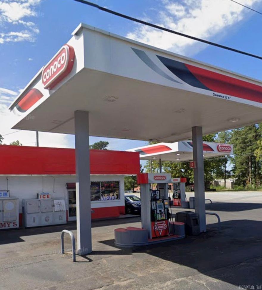 Great opportunity to own a very nice busy Gas Mart in Benton. Note: Building age unknown, Square Footage and lot size are estimates and should not be relied on. Measuring Encouraged. P&L and store volumes will be released with a Buyer Non Disclosure sent on request.