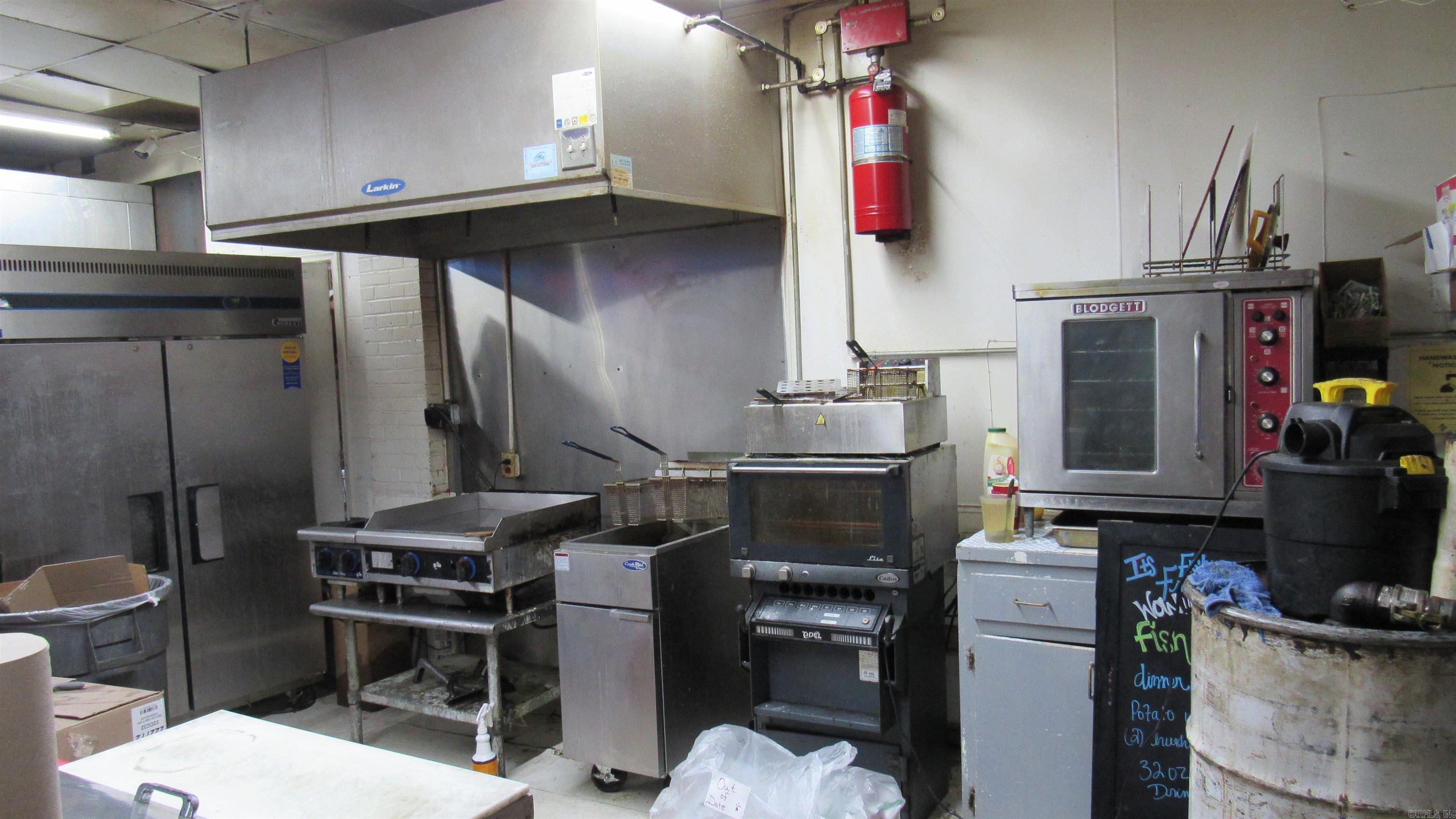 Owosso - Commercial Sale