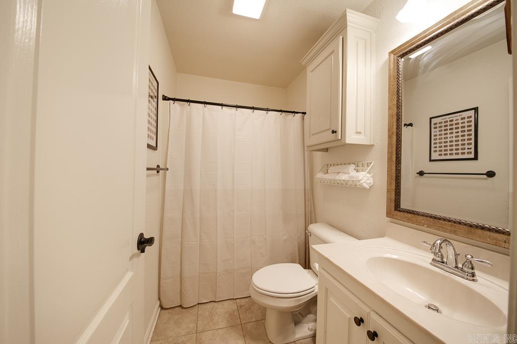 ORCHARD HOLLOW ESTATES - Residential