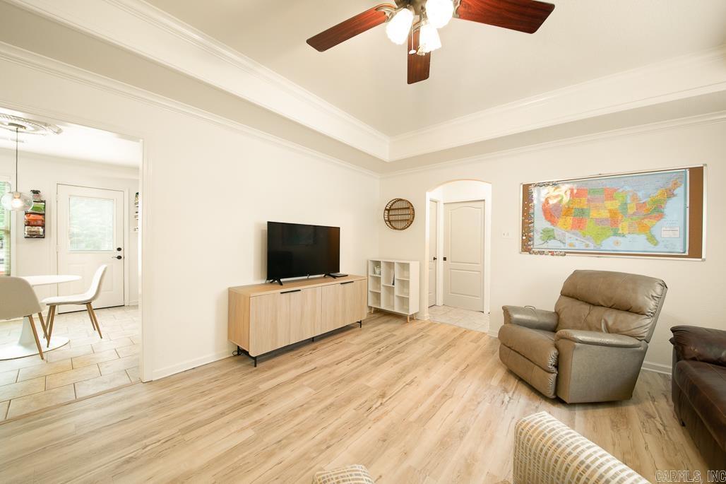 ORCHARD HOLLOW ESTATES - Residential