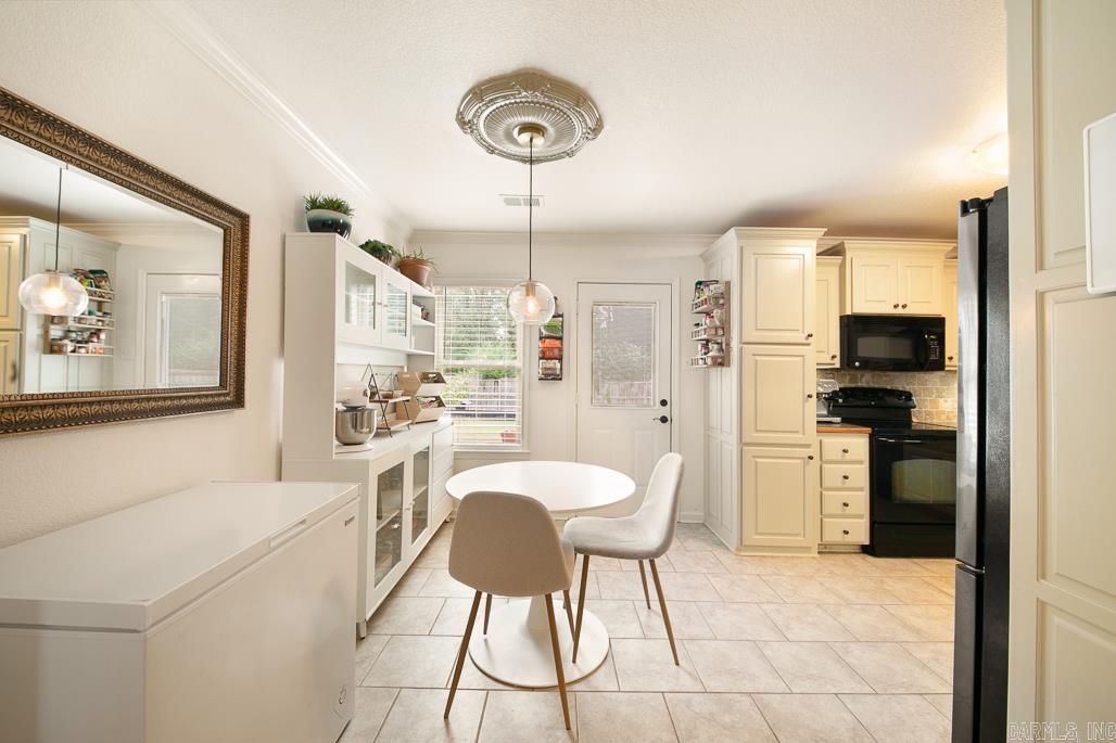 ORCHARD HOLLOW ESTATES - Residential