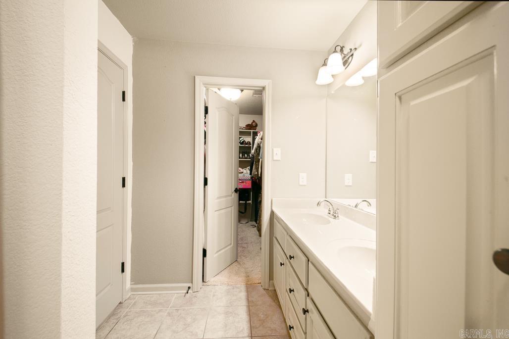 ORCHARD HOLLOW ESTATES - Residential