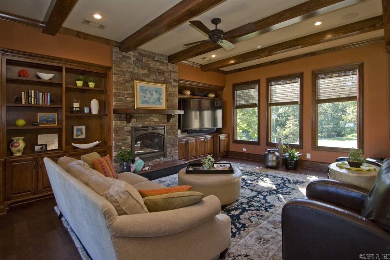 CHENAL VALLEY SEZANNE COURT - Residential