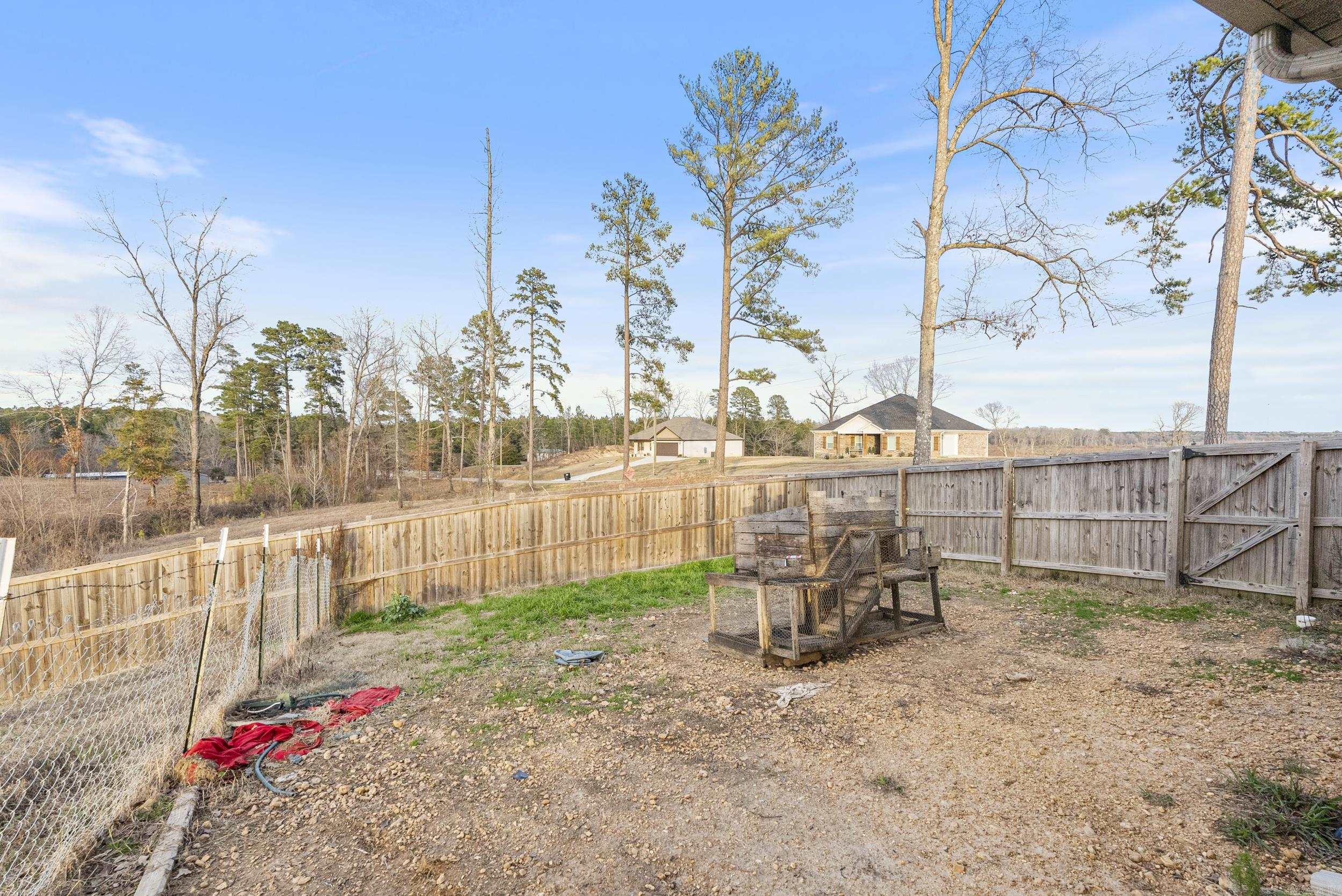 WINCHESTER ESTATES - Residential