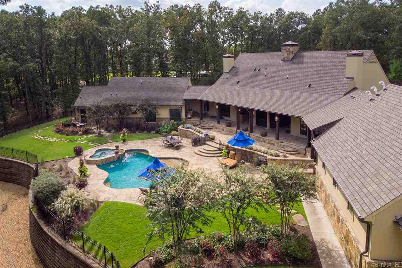 CHENAL DOWNS - Residential